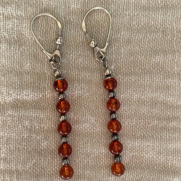 Amber earrings with silver Shepard hook closure - Picture 3 of 3